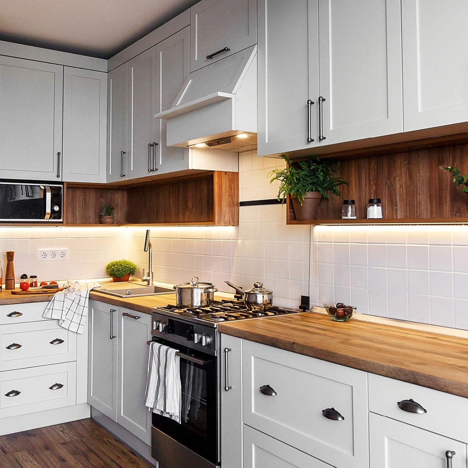 5M 300 LEDs 5050 Waterproof LED Strip Light, Warm White, with DC Connector