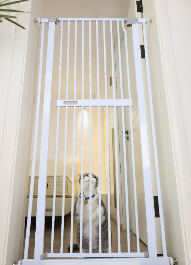 Extra Tall 150cm Pet Security Gate Safety Guard Adjustable Fit Width 76-82CM
