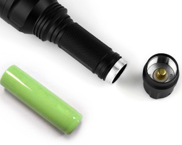 Tactical White Flashlight Hunting Torch Light Camping Lamp Scope Gun Mount