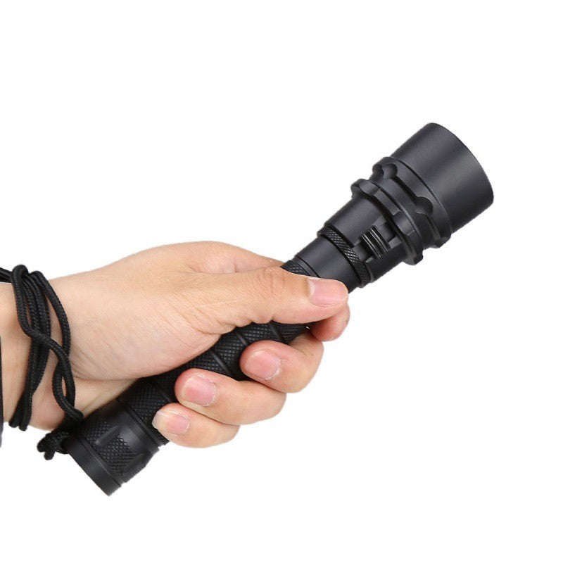 Scuba Diving Flashlight 5000Lumens Super Bright LED Underwater Torch
