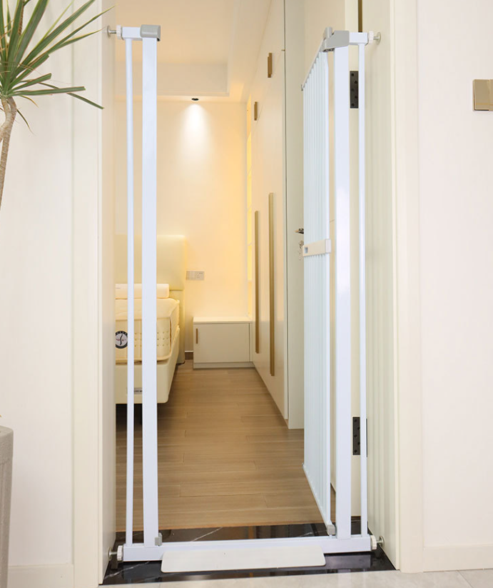 Extra Tall 150cm Pet Security Gate Safety Guard Adjustable Fit Width 76-82CM